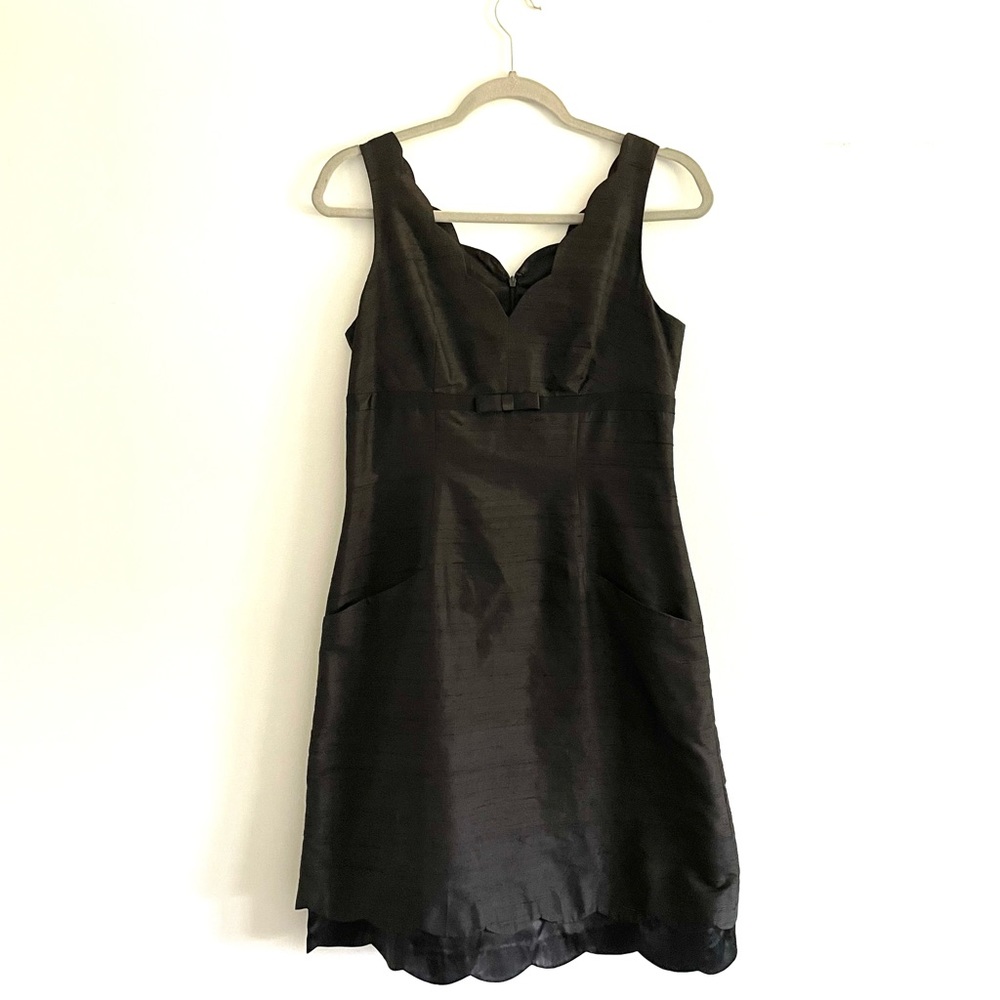 Adrianna Papell Scalloped Silk Blend Dress With Pockets